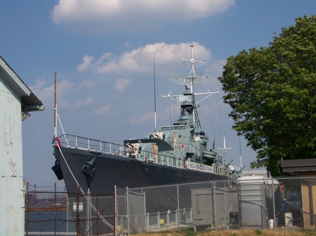 hmcs haida at dock - military area, photo by Joseph Raymond, in Hamilton Ontario, Canada, host site ChristianMuse.com