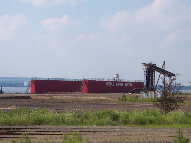 heddle marine service ship craddle, photo by Joseph Raymond, in Hamilton Ontario, Canada, host site ChristianMuse.com